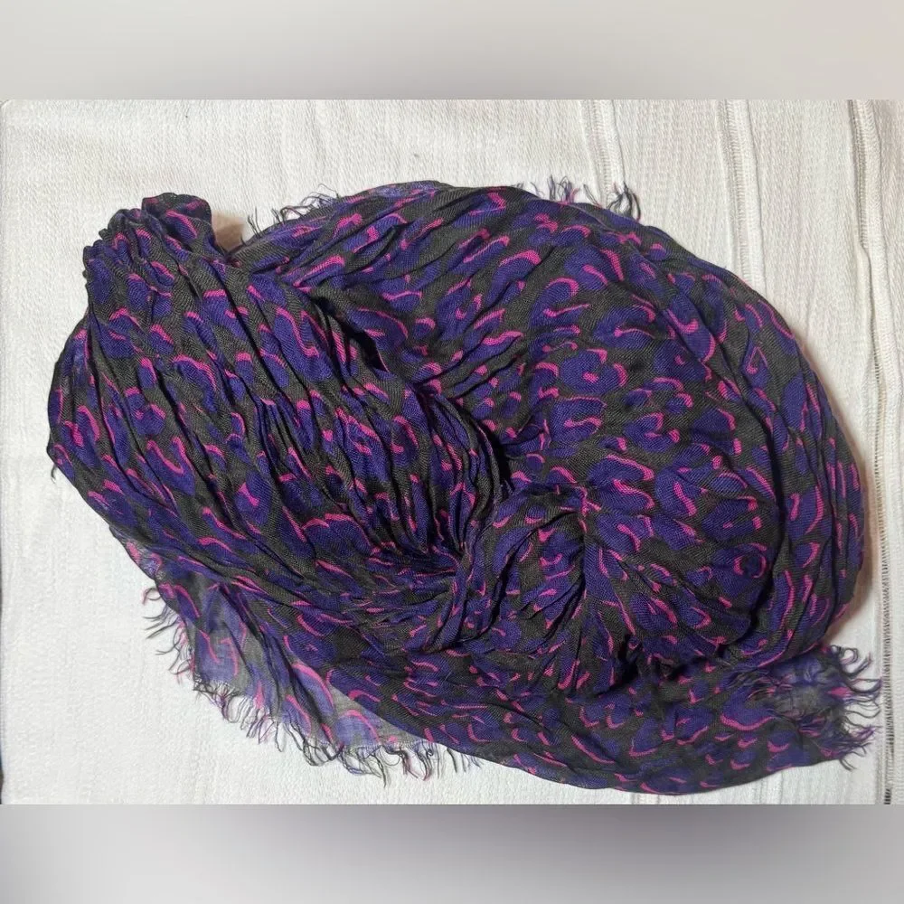 Auth Louis Vuitton Stephan Spouse Ltd Edition Violet Leopard Cashmere Silk Shawl